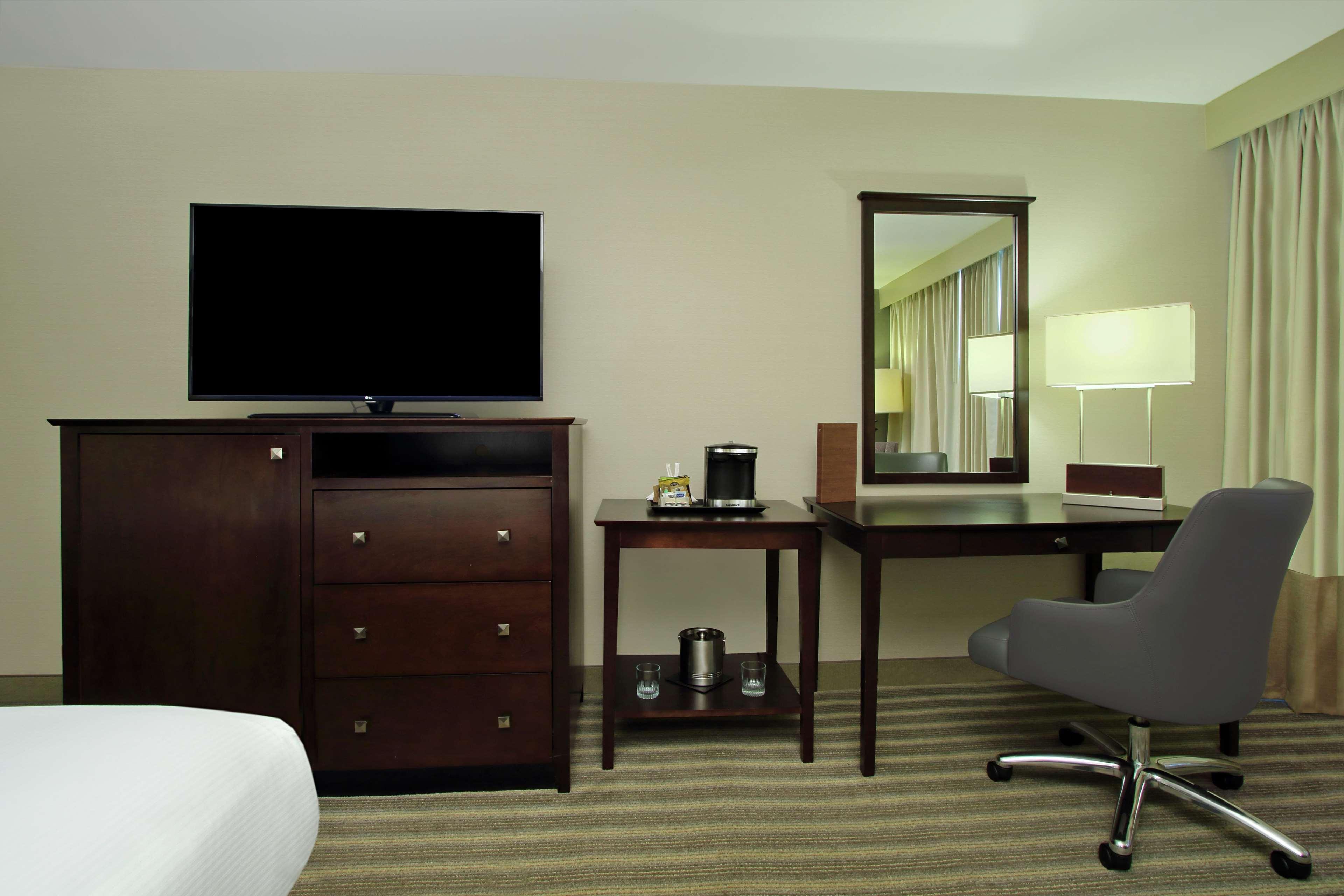 Hotel Doubletree By Hilton Newark Zewnętrze zdjęcie